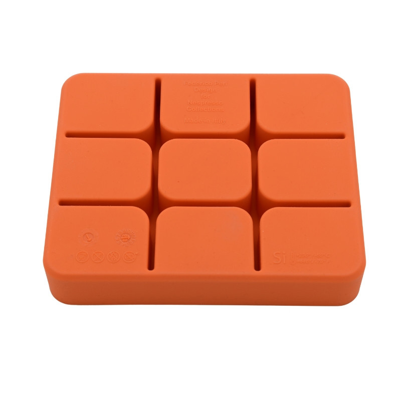 قالب یخ نسپرسو مدل پنتون آیس تِرِی لیمیتد ادیتشن