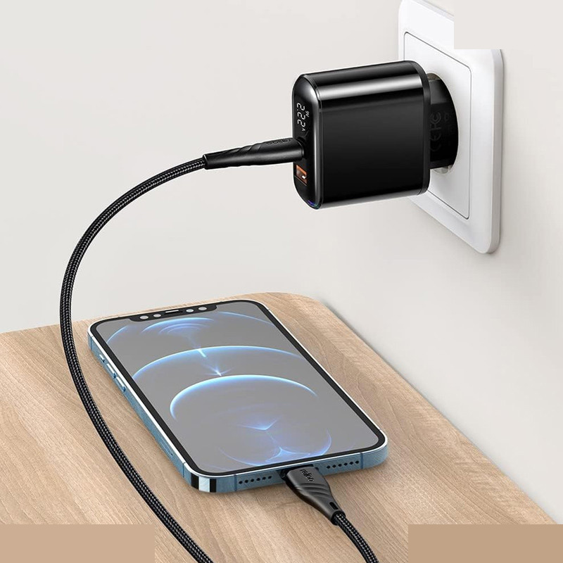 شارژر دیواری 20 وات مک دودو مدل CH-7170