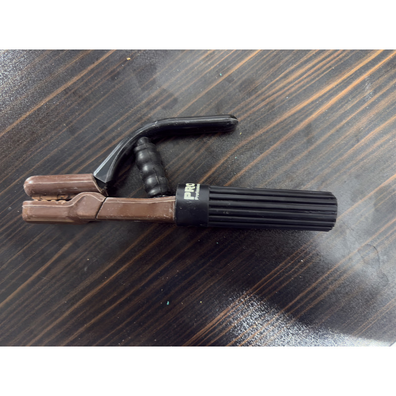 انبر جوشکاری پروتک مدل SMT-PROTEC-EJP03-500A ظرفیت 500 آمپر انبر جوشکاری پروتک مدل SMT-PROTEC-EJP03-500A ظرفیت 500 آمپر