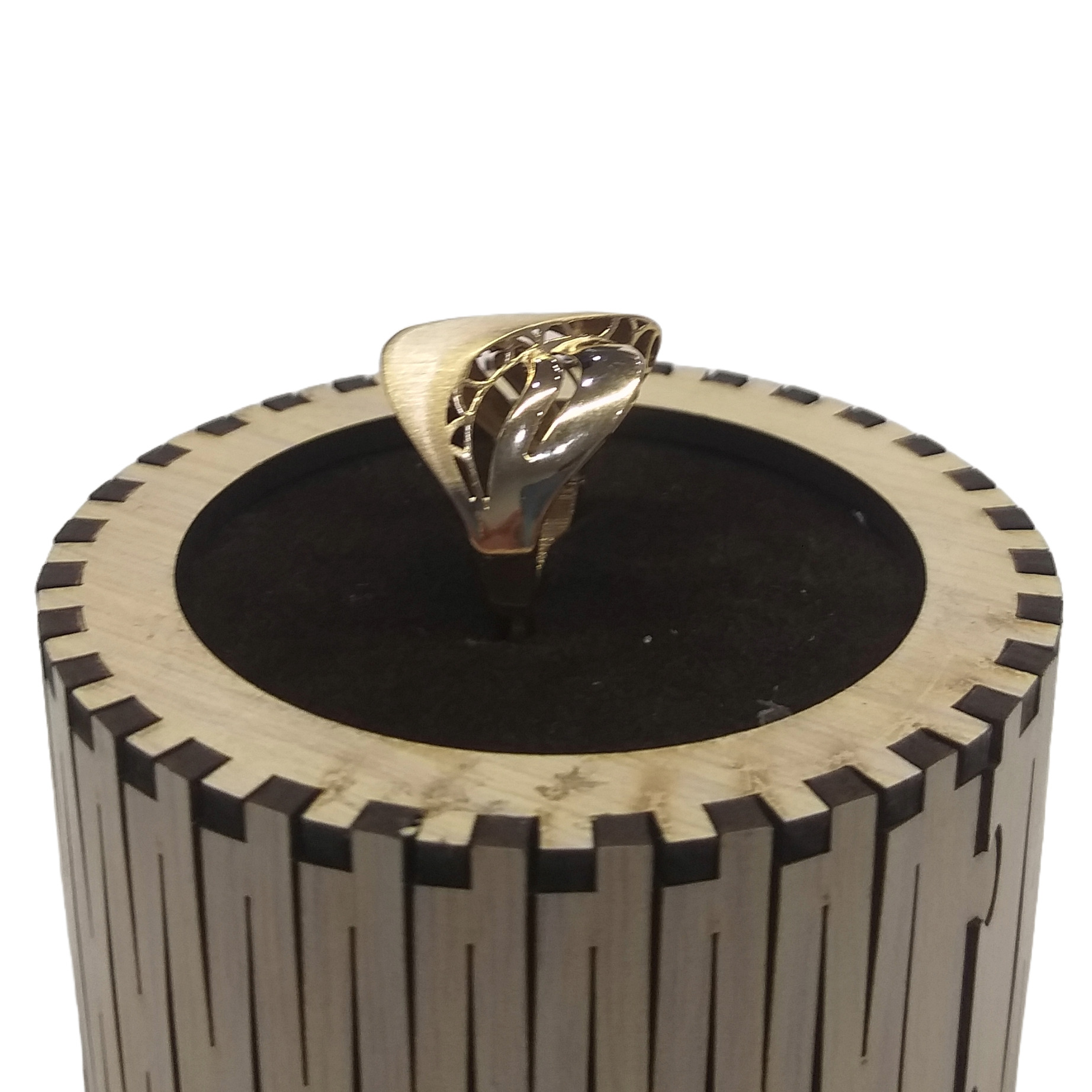 انگشتر طلا 18 عیار کد z376 قابل تغییر سایز