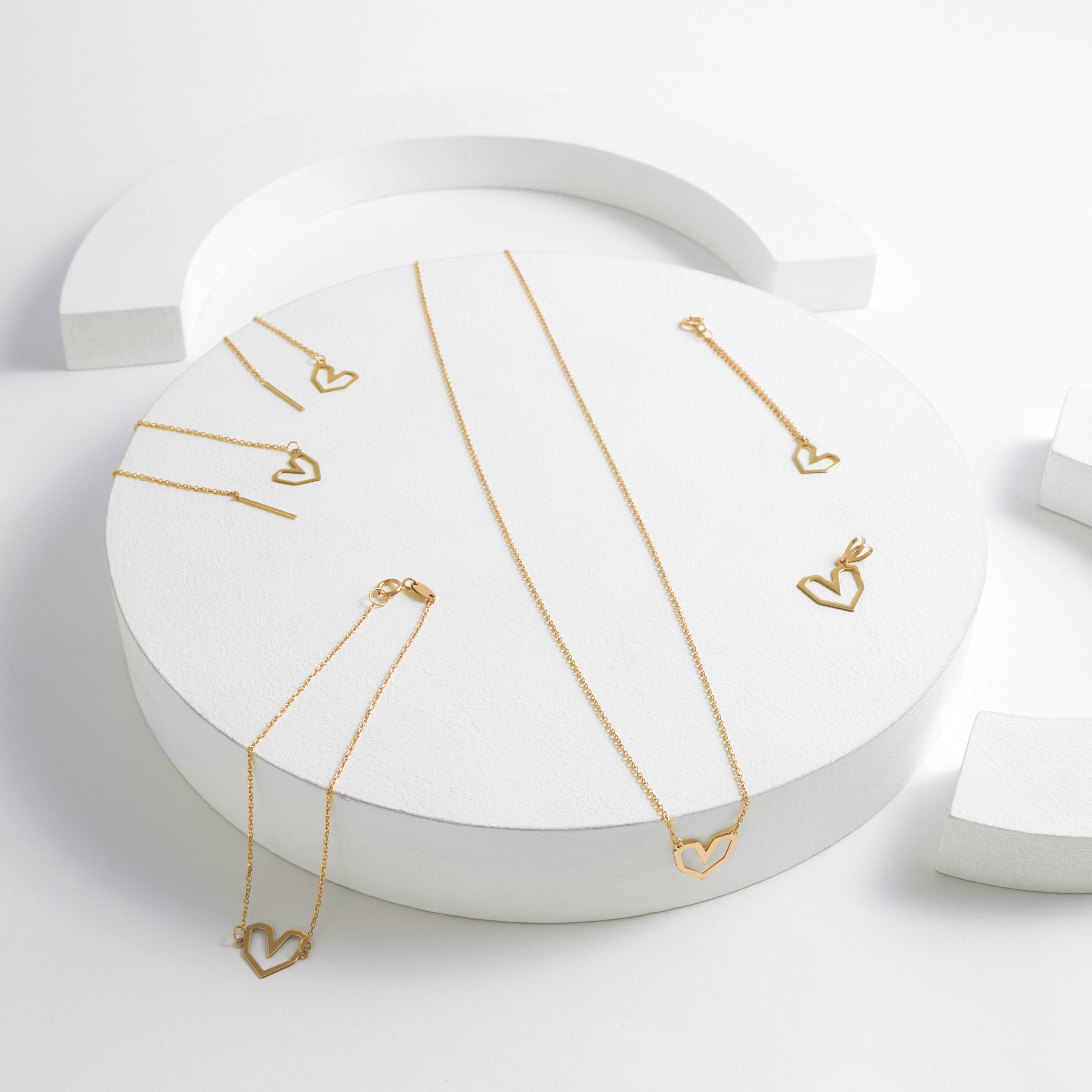 گردنبند طلا 18عیار قلب جذاب